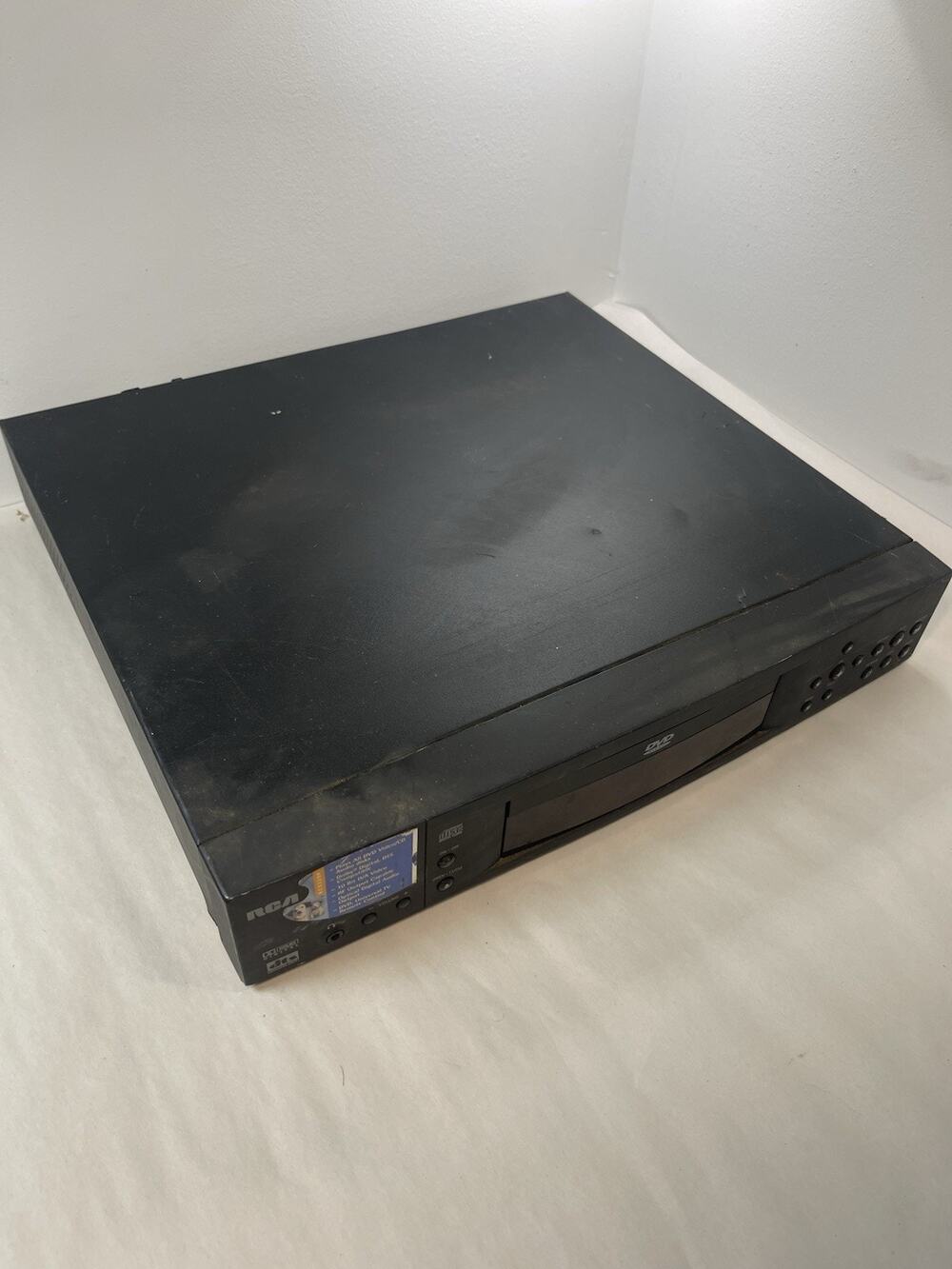 RCA RC5220P DVD CD Player Dolby Digital DTS S-Video
